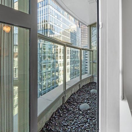 Appartamento Downtown Luxury 1Br Coal Harbour Vancouver Esterno foto